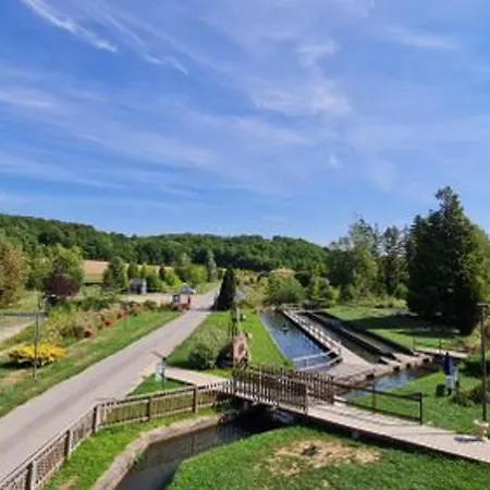 شقة Lumineux 2-4 Pers. Avec Terrasse Et Restaurant Sur Place - Fr-1-585-92 *